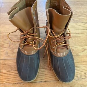L.L. Bean Men's 8in Bean Boots